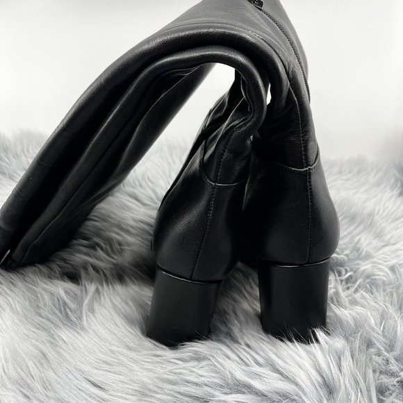 Guess Elandre Black Leather Over the Knee Heeled Gold Signature Boots 5.5 NEW - Picture 8 of 9